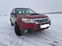 Gebraucht Subaru Forester 147 PS (108 kW) 2012 Rot SUV