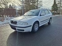 Gebraucht Skoda Octavia Ambiente 102 PS (75 kW) 2009 Weiß Limousine