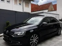 Gebraucht VW Jetta Highline 200 PS (147 kW) 2012 Schwarz Limousine