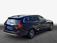 Gebraucht Volvo V60 145 PS (106 kW) 2023 Kombi