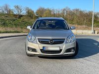 Gebraucht Opel Vectra 150 PS (110 kW) 2008 Silber Kombi