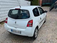Second-hand Renault Twingo 75 CP (55 kW) 2011 Alb Hatchback