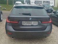 Gebraucht BMW 320e Advantage 190 PS (139 kW) 2022 Mineralgrau Kombi