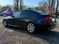 Second-hand BMW 318 143 CP (105 kW) 2010 Negru Berlinǎ