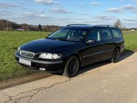 Gebraucht Volvo V70 140 PS (102 kW) 2001 Schwarz Kombi