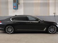 Gebraucht BMW 740 320 PS (235 kW) 2019 Grau Limousine