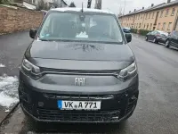 Gebraucht Fiat e-Doblò 100 kW (136 PS) 2023 Grau Van / Kleinbus