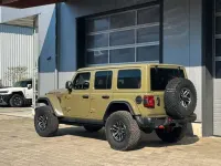 Neu Jeep Wrangler Rubicon 290 PS (213 kW) 2026 41 grün SUV