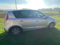Gebraucht Renault Scénic III Dynamique 110 PS (80 kW) 2011 Grau Kombi
