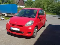 Gebraucht Daihatsu Sirion 69 PS (50 kW) 2009 Rot Kleinwagen