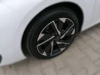 Gebraucht Peugeot 308 SW Allure 131 PS (96 kW) 2023 Schneeweiss Kombi