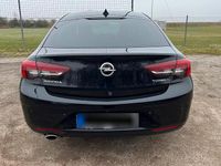 Gebraucht Opel Insignia Dynamic 170 PS (125 kW) 2017 Schwarz Limousine