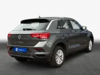 Gebraucht VW T-Roc 150 PS (110 kW) 2018 Indiumgrau metallic SUV