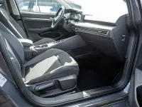 Gebraucht VW Golf VIII Active 150 PS (110 kW) 2023 Grau / delfingrau (metallic) Kombi