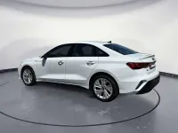 Gebraucht Audi A3 S-Line 116 PS (85 kW) 2025 Gletscherweiß metallic Limousine