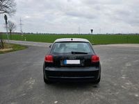 gebraucht Audi A3 1.6TDI *Tempomat, 2-Zonen Klimautomatik, Sitzheitzung*