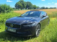Gebraucht Volvo V90 Momentum 235 PS (172 kW) 2021 Grau Kombi