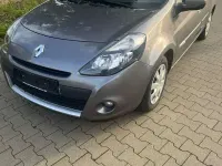 Gebraucht Renault Clio GrandTour 88 PS (64 kW) 2011 Grau Kombi