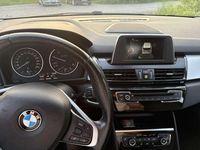 Gebraucht BMW 216 Advantage 116 PS (85 kW) 2016 Weiß Van / Kleinbus