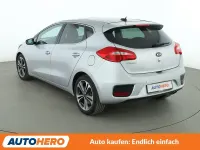 Gebraucht Kia Ceed Spirit 135 PS (99 kW) 2015 Grau Kleinwagen