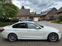 gebraucht BMW 320 i M Sport Automatik