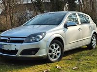 Gebraucht Opel Astra Edition 105 PS (77 kW) 2005 Grau Limousine
