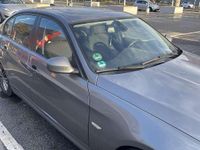 Gebraucht BMW 318 143 PS (105 kW) 2011 Limousine