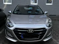 Gebraucht Hyundai i30 Trend 99 PS (72 kW) 2017 Beige Limousine