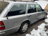 Gebraucht Mercedes E280 197 PS (144 kW) 1994 Kombi