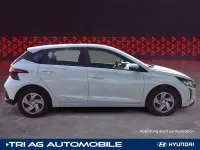 Nowe Hyundai i20 Select 101 KM (74 kW) 2025 Biały Sedan/Limuzyna