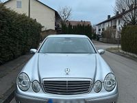 Gebraucht Mercedes E200 162 PS (119 kW) 2005 Silber Limousine