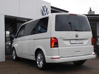Gebraucht VW Multivan Highline 204 PS (150 kW) 2022 Candyweiß Van