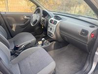 Gebraucht Opel Corsa 75 PS (55 kW) 2003 Silber Kleinwagen