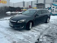 Gebraucht Opel Insignia 140 PS (102 kW) 2015 Grün Limousine
