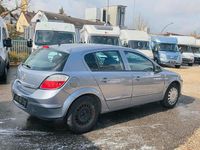 Gebraucht Opel Astra Edition 106 PS (77 kW) 2007 Silber Kleinwagen
