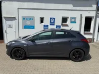 Gebraucht Hyundai i30 Classic 110 PS (80 kW) 2017 Grau Limousine