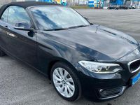 Gebraucht BMW 220 184 PS (135 kW) 2015 Schwarz Cabrio