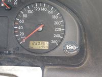 Gebraucht VW Passat 1998 Weiß Limousine