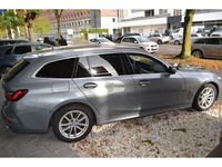 Gebraucht BMW 318 Shadowline 150 PS (110 kW) 2024 Grau Kombi