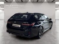 Gebraucht BMW 520 M Sport 190 PS (139 kW) 2025 Schwarz Kombi