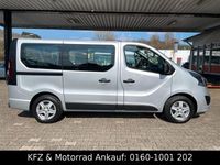 Gebraucht Opel Vivaro 125 PS (91 kW) 2017 Silber Van / Kleinbus