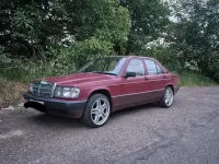 Gebraucht Mercedes 190 109 PS (80 kW) 1990 Rot Limousine