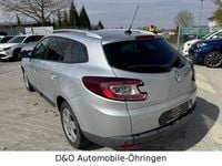 Gebraucht Renault Mégane III Dynamique 106 PS (77 kW) 2011 Silber Limousine