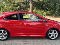 Gebraucht Opel Corsa 150 PS (110 kW) 2008 Magma rot (b) Kleinwagen