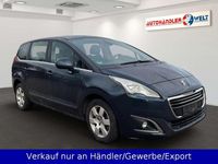 Gebraucht Peugeot 5008 Active 114 PS (83 kW) 2015 Blau Kombi