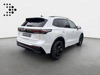 Gebraucht VW Tiguan R-line 193 PS (141 kW) 2026 Weiß SUV