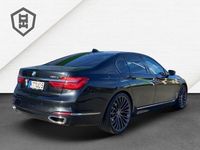 Gebraucht BMW 750 Basis 400 PS (294 kW) 2017 Schwarz Limousine