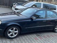Gebraucht Mercedes E220 Avantgarde 150 PS (110 kW) 2002 Limousine