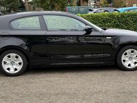 Gebraucht BMW 116 122 PS (89 kW) 2008 Schwarz ii Kleinwagen