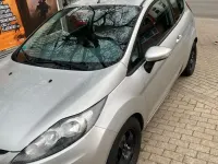 Gebraucht Ford Fiesta 71 PS (52 kW) 2011 Silber Kleinwagen